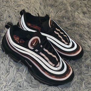Nike Women’s Air Max 97